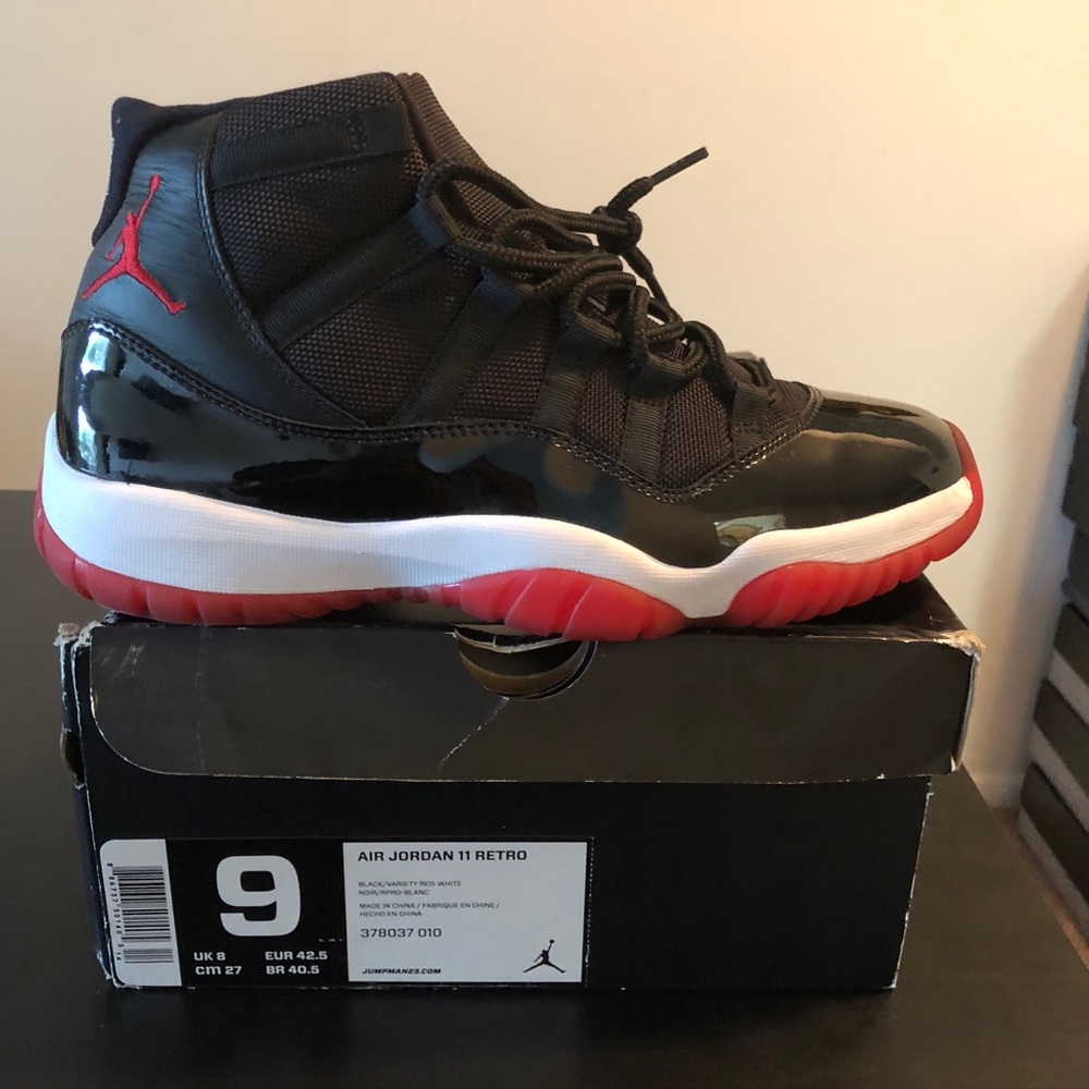 AIR JORDAN 11 RETRO "2012 RELEASE"